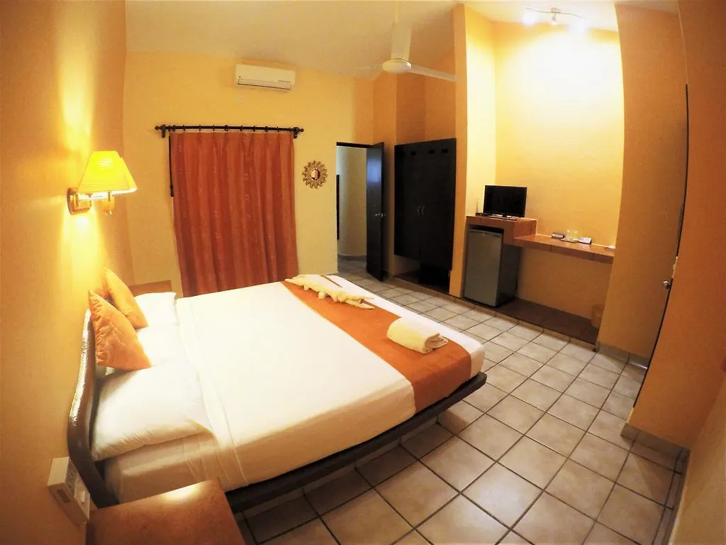 Hotel Lunasol Playa del Carmen 3*,