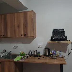 Mona`s Hostel